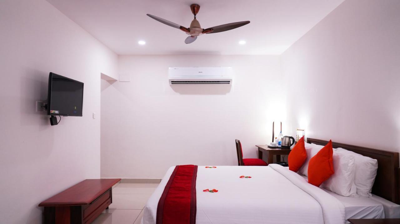Hotel Ktdc Ripple Land, Alappuzha Zewnętrze zdjęcie